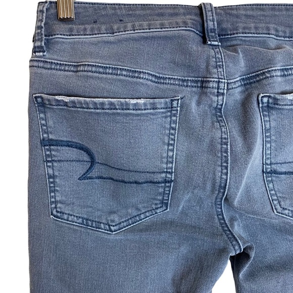 AEO Denim Super Super Stretch Crop Jegging Medium Blue Wash Raw Hem Mid Rise 8 - Picture 10 of 15